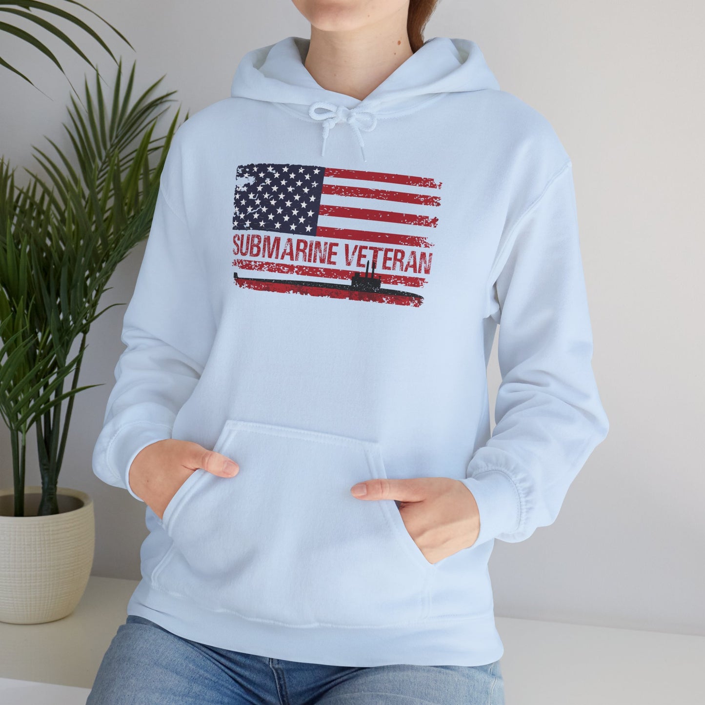 United States Submarine Veteran Distressed USA Flag Unisex Heavy Blend™ Hooded Sweatshirt