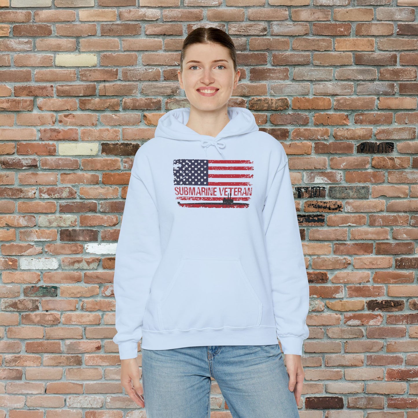 United States Submarine Veteran Distressed USA Flag Unisex Heavy Blend™ Hooded Sweatshirt